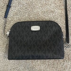 Michael Kors Crossbody Purse